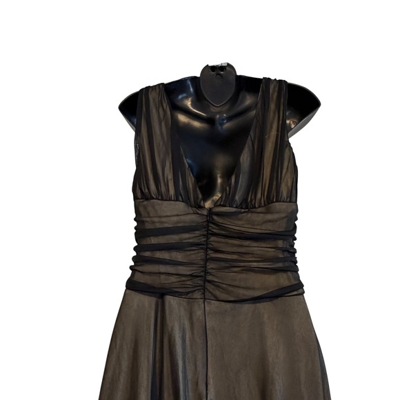 Connected Black Sheer Ruched V Neck Sleeveless Midi Dress Size 10 - Picture 5 of 9